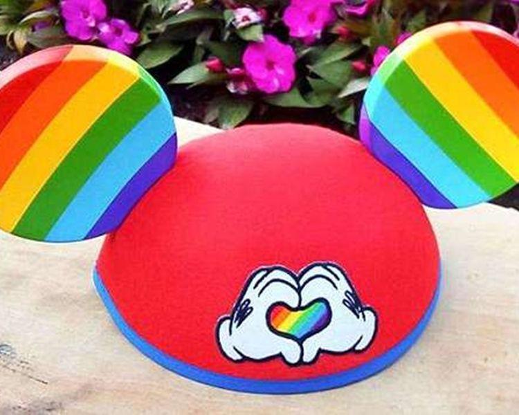 ​【同志平權】迪士尼推米奇老鼠彩虹帽