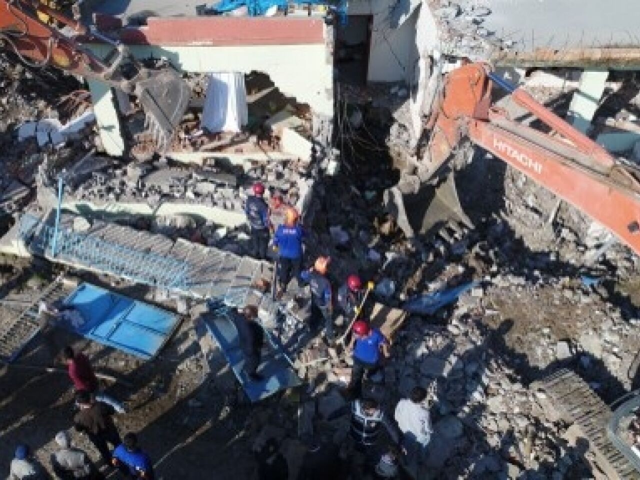 土耳其5.2級地震 13人受傷