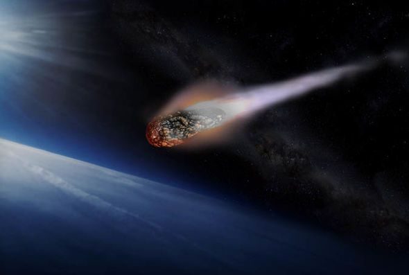 足球場般大的小行星今晚掠過地球