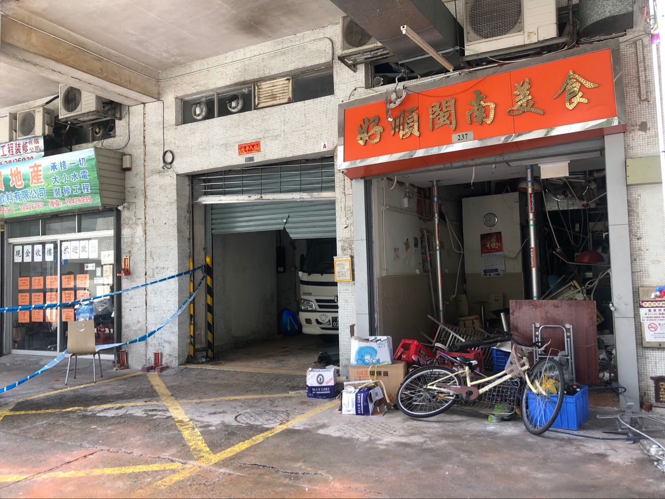 大廈住客：疑食店因生意好存石油氣致爆炸