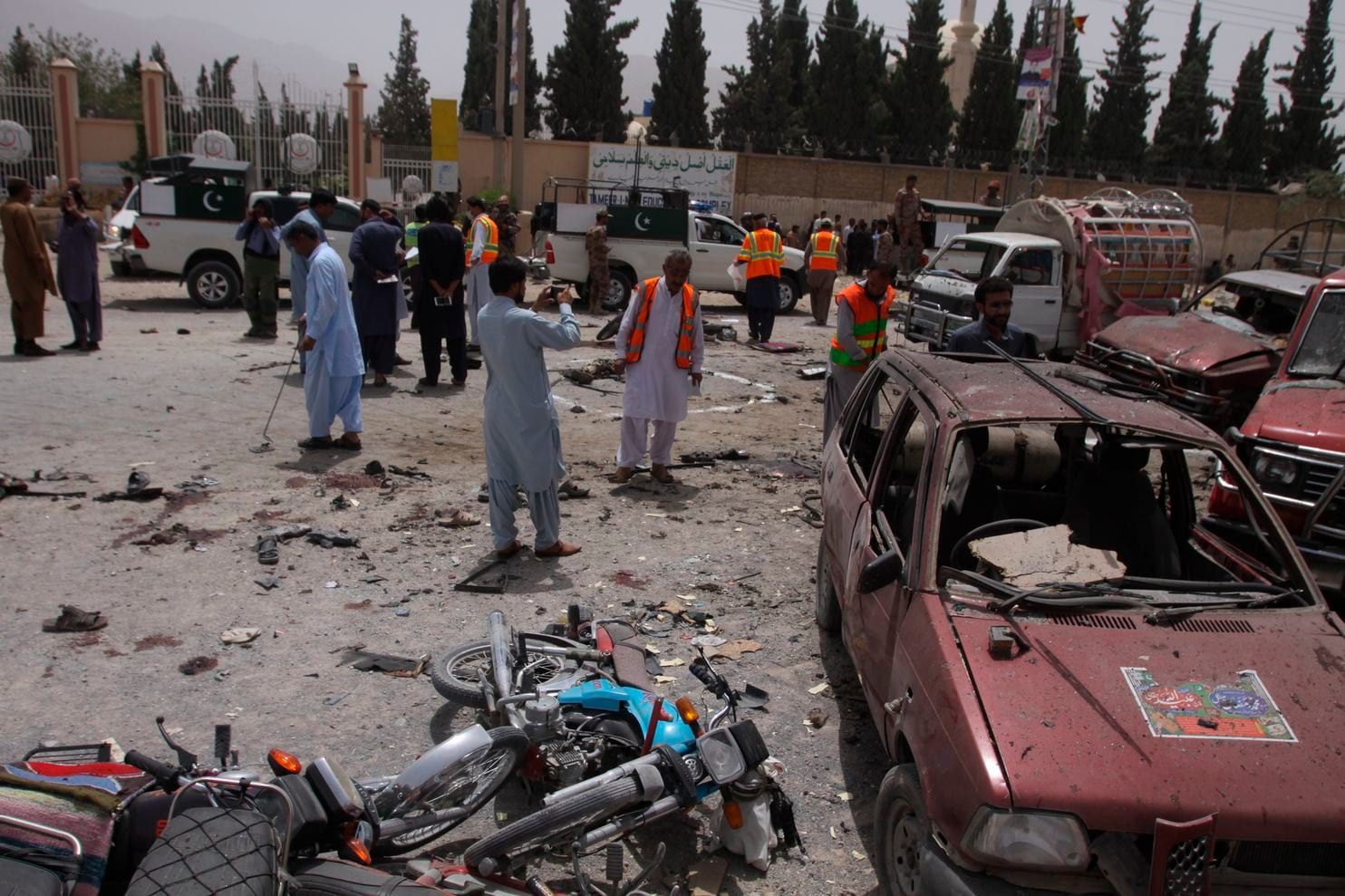 巴基斯坦大選 投票站遇襲逾66死傷