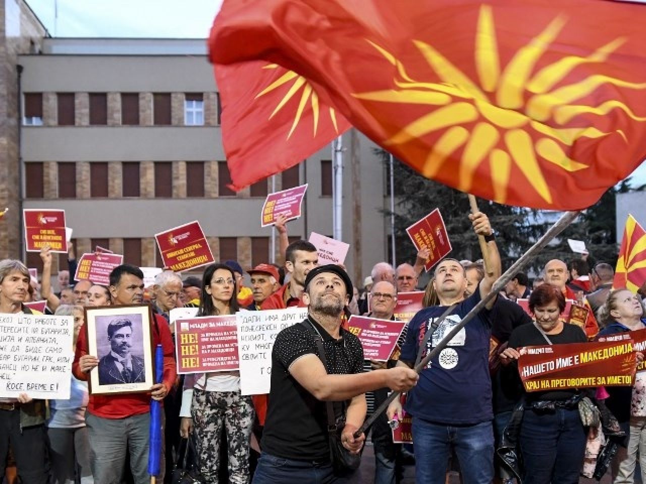 馬其頓9月底舉行公投