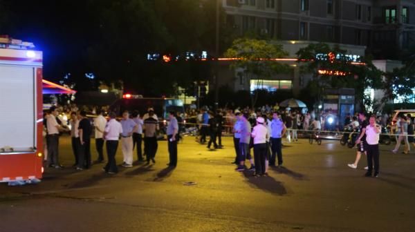 杭州汽車失控撞人群4死13傷