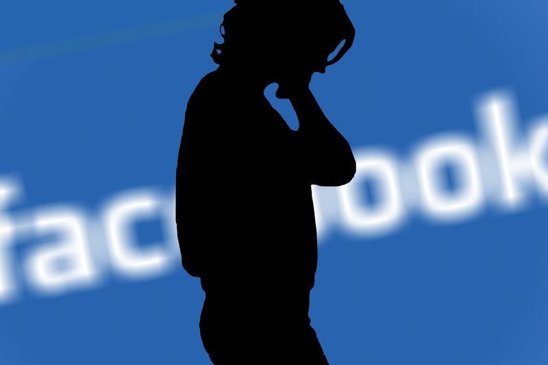 Facebook移除32個假帳戶及專頁