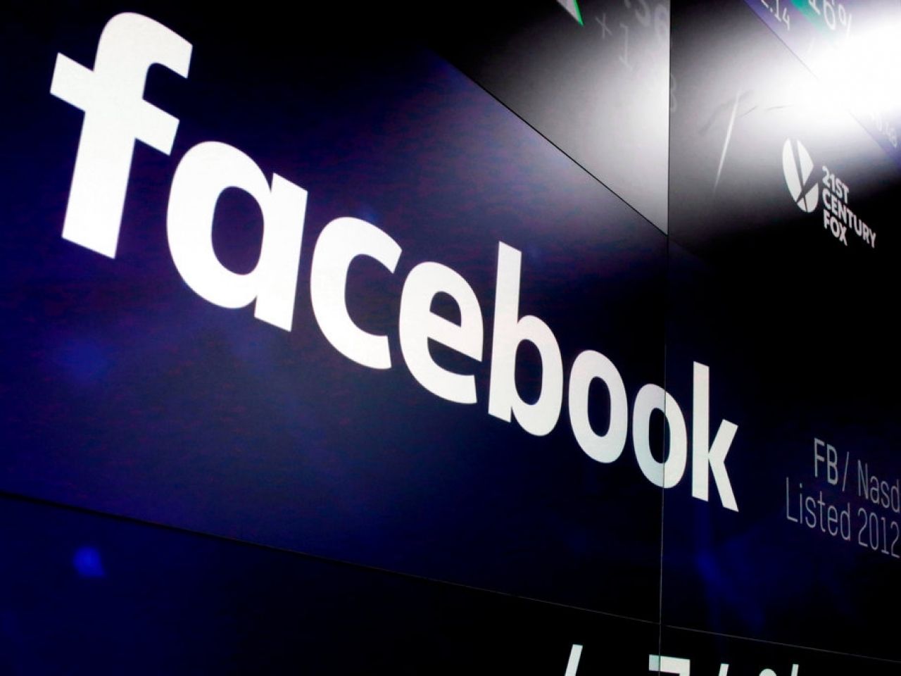 Facebook移除32個假帳戶及專頁