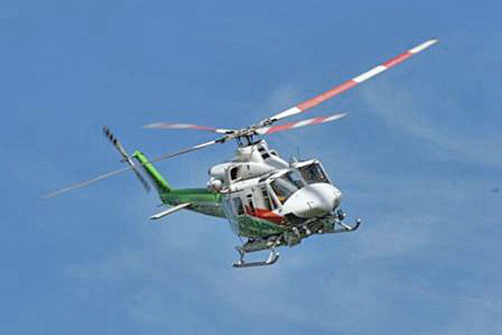 日本直升機疑撞山墜毀9人喪生