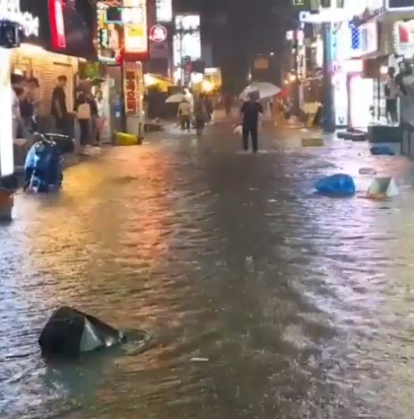 逾700住宅商鋪被淹浸