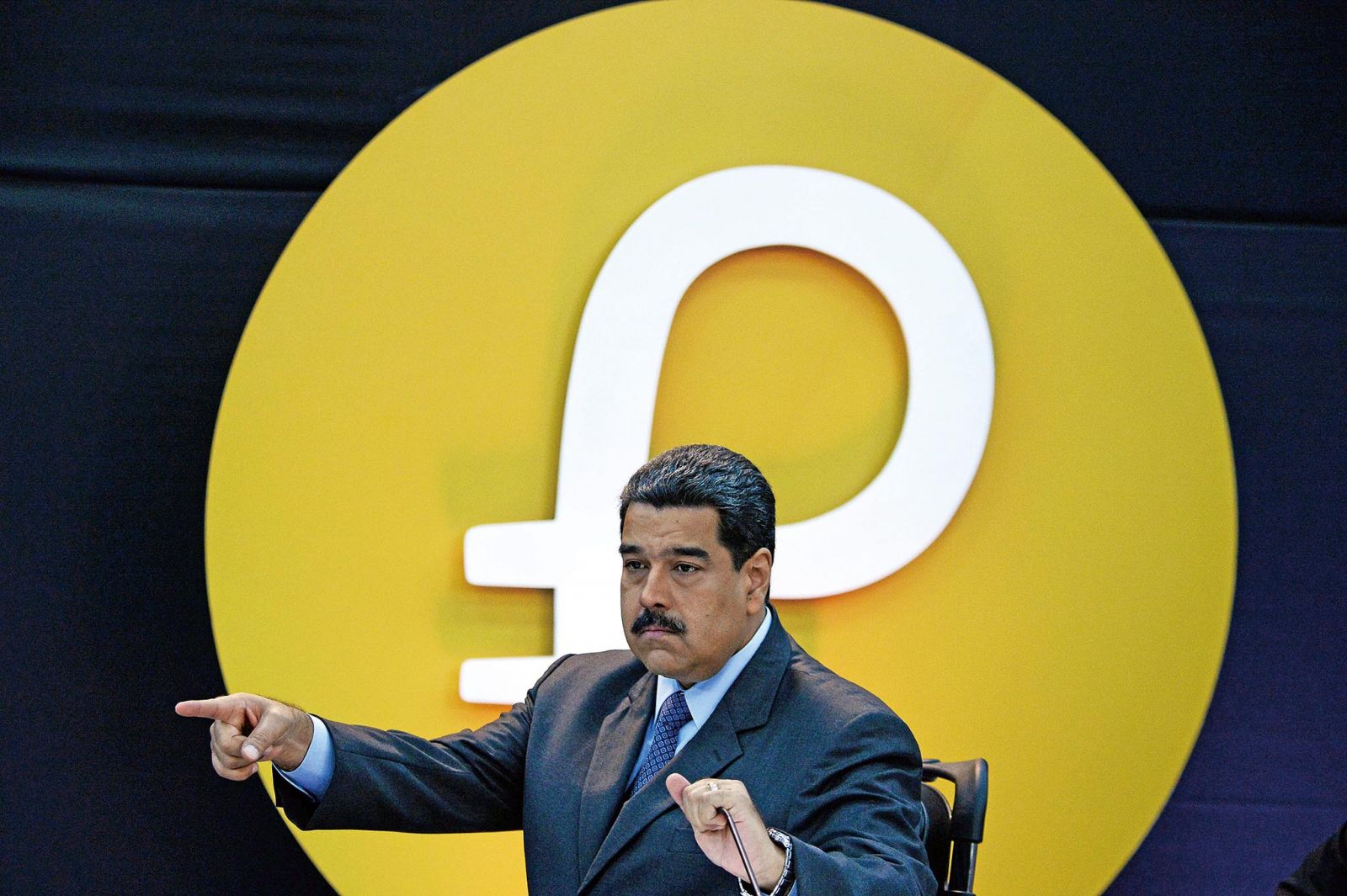 委內瑞拉總統籲人民回國
