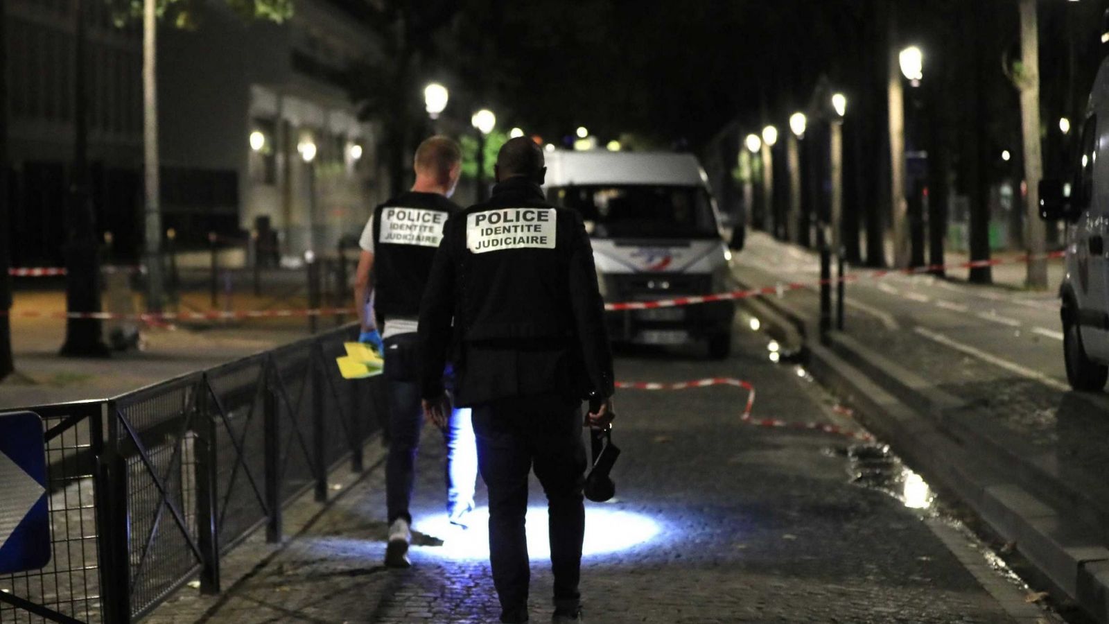 巴黎驚傳男子持刀襲擊案 7人受傷