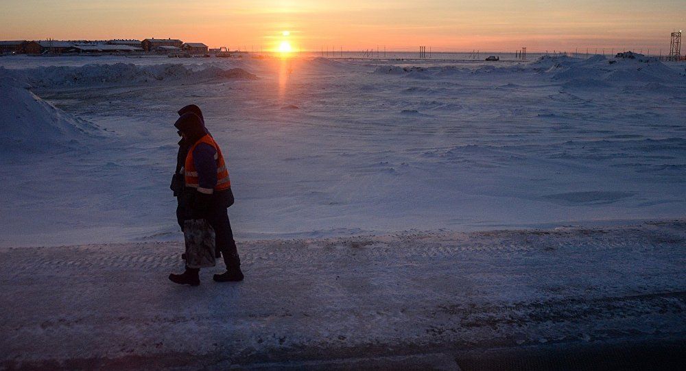 俄專家發現地球首座冰火山