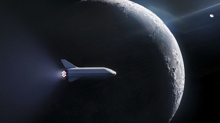 成美SpaceX首位繞月旅客
