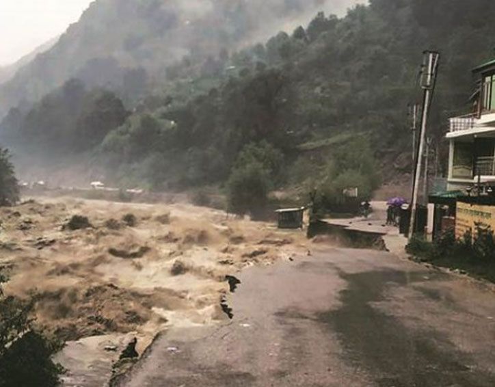 印度北部暴雨成災 至少22死