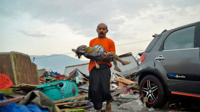 印尼蘇拉威西島地震增至384人死亡