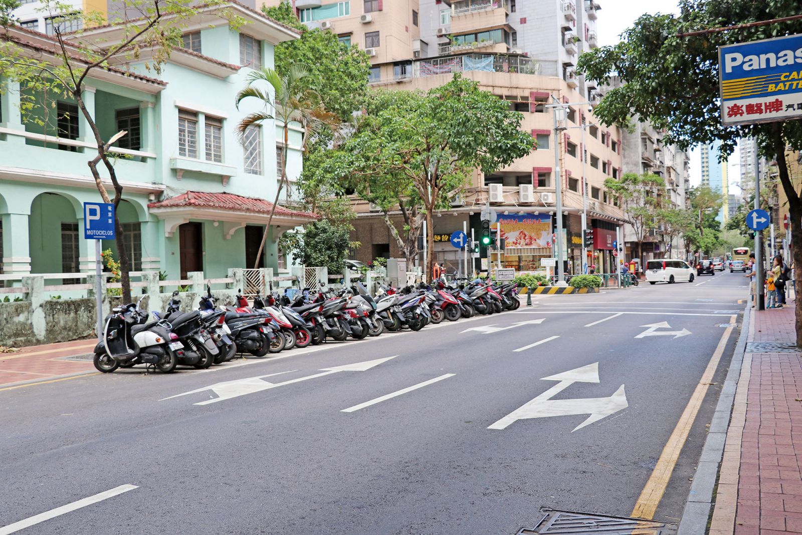 刪私家車泊位 民眾憂違泊現象加劇