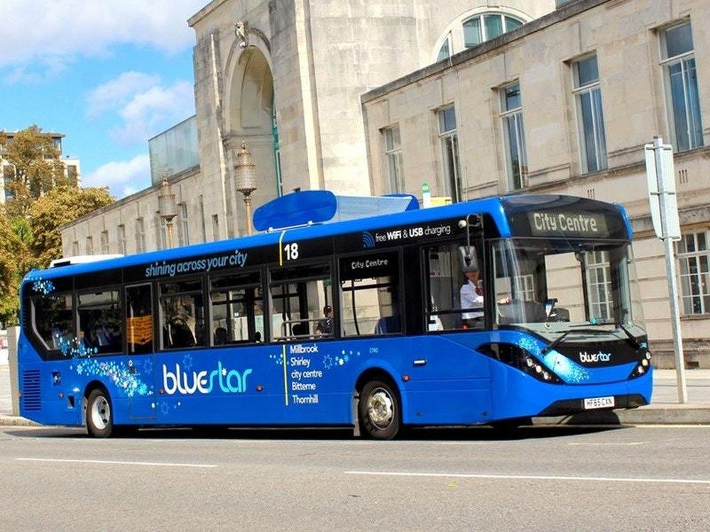 【超環保】英巴士裝過濾器淨化空氣