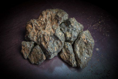 最大月球隕石拍賣 逾490萬成交