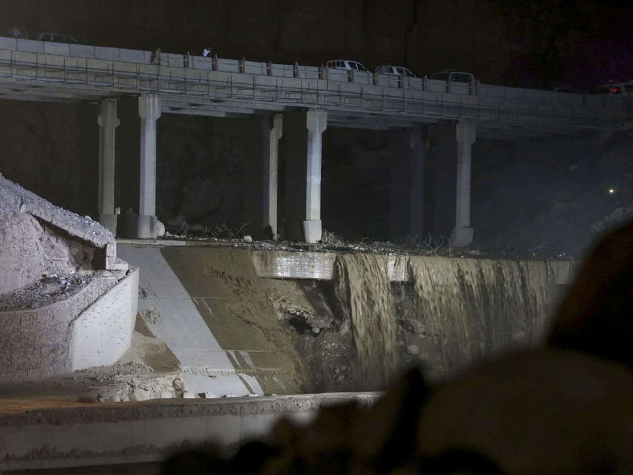 ​約旦死海旅遊區山洪暴發增至21死