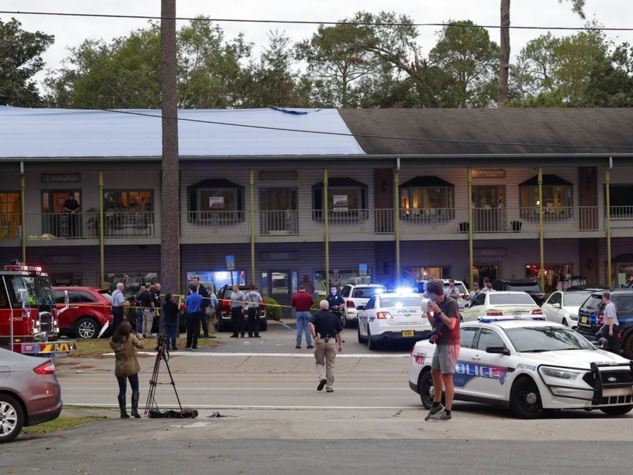 美佛州瑜伽中心爆槍擊案 3死5傷