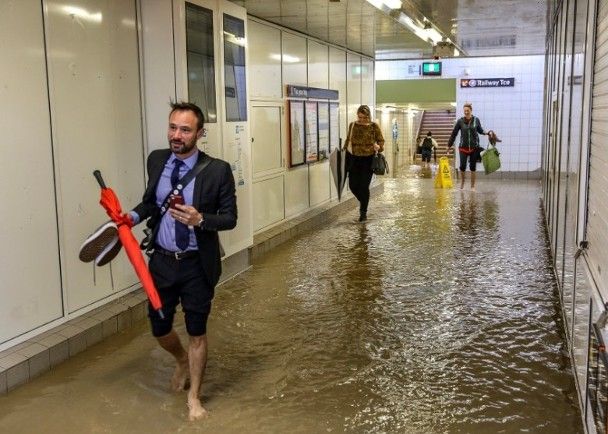 ​悉尼豪雨成災變澤國交通大亂