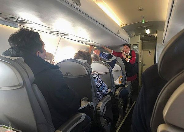 俄客機冷氣故障有焦味照起飛