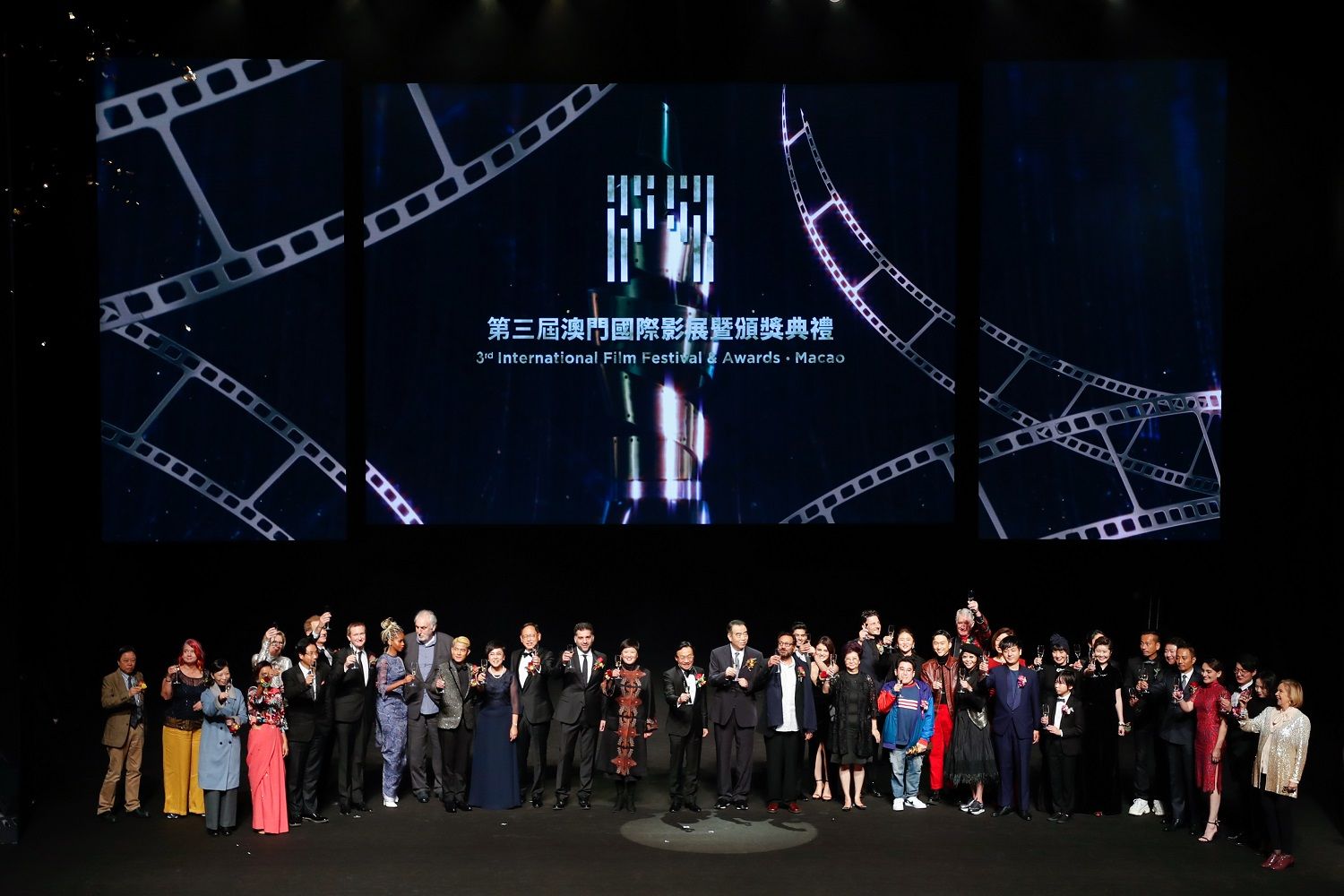 陳凱歌獲電影精神成就奬