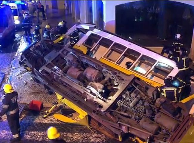 葡萄牙電車脫軌 至少28傷