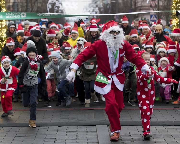 歐洲多處辦聖誕慈善跑