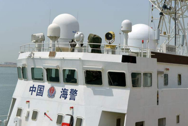 中國海警艦艇編隊巡航釣島領海