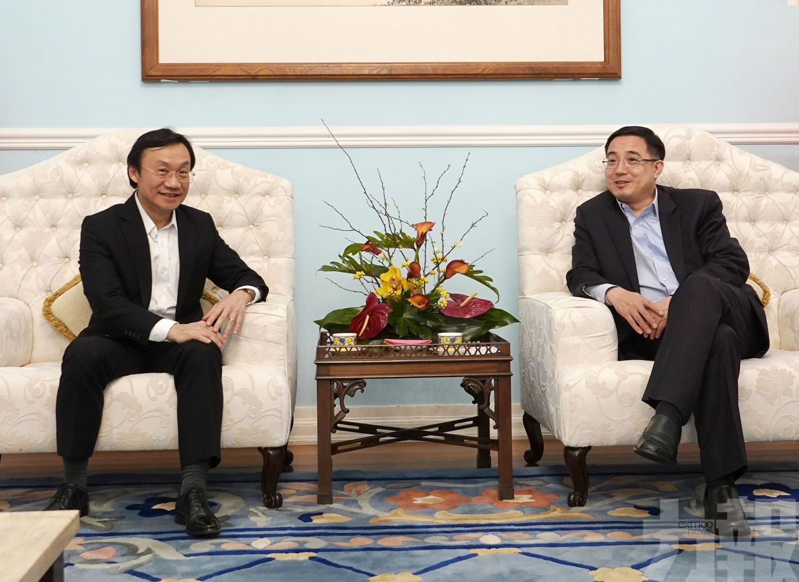 譚俊榮抵里斯本與中國駐葡大使蔡潤會談