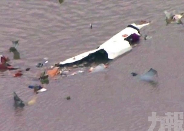 載3人波音767貨機美國德州海灣墜毀