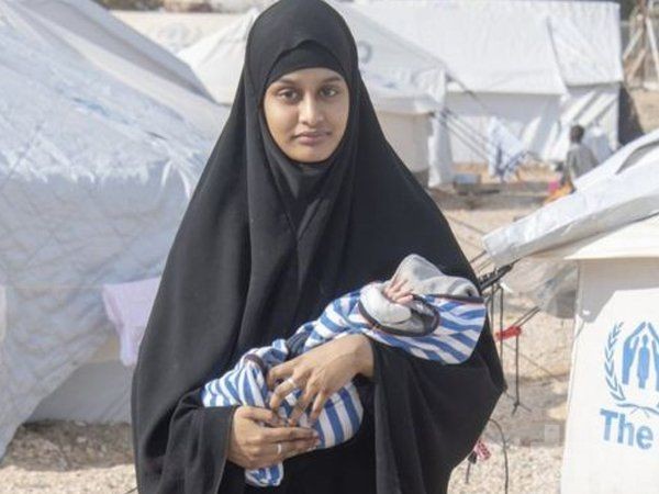 未足月男嬰難民營中夭折