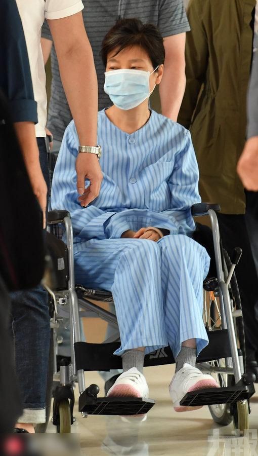 朴槿惠因健康問題申請暫停服刑
