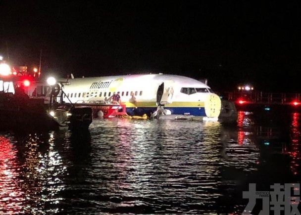 美佛州波音737客機衝出跑道墮河 至少21傷