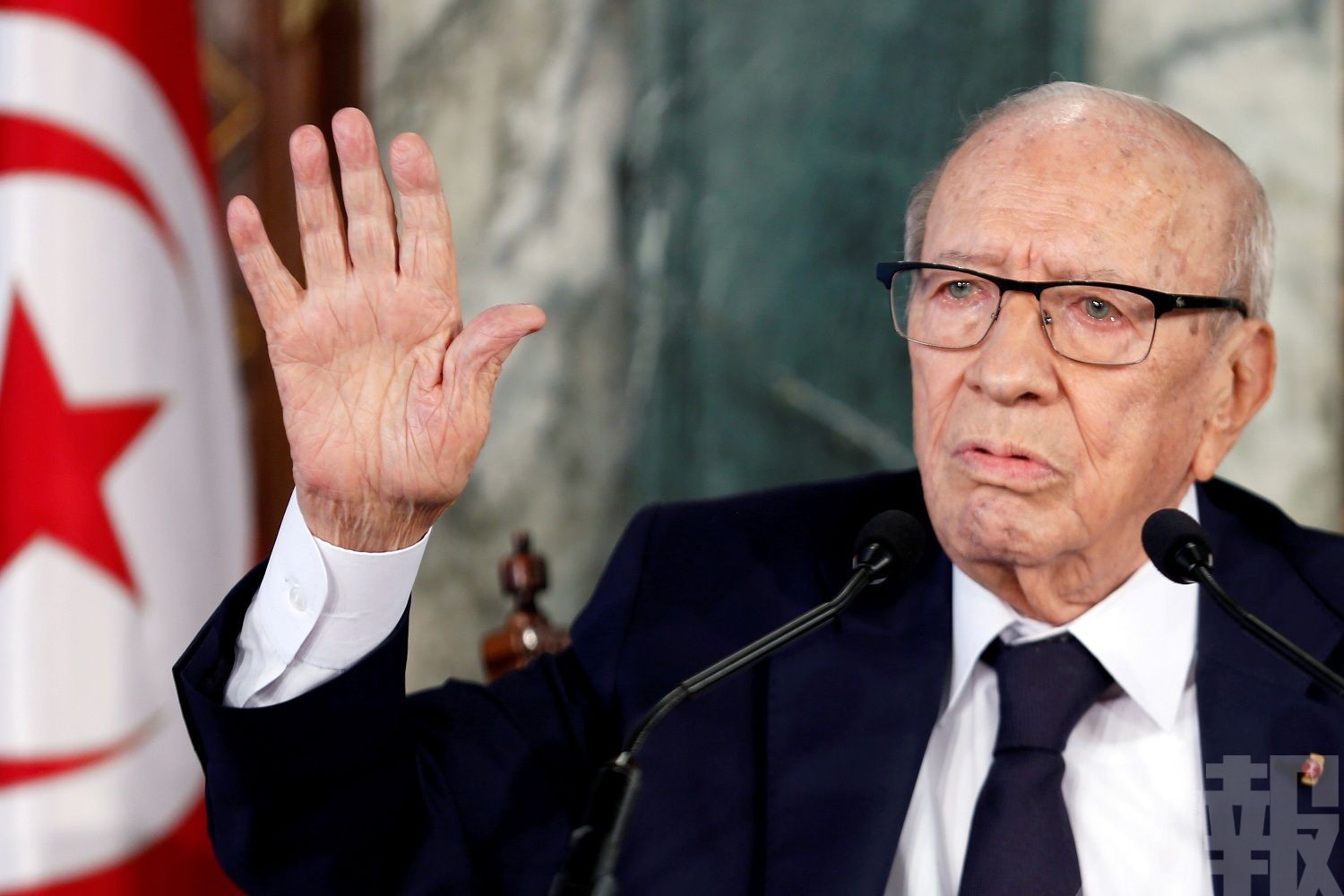 突尼西亞總統傳重病住院