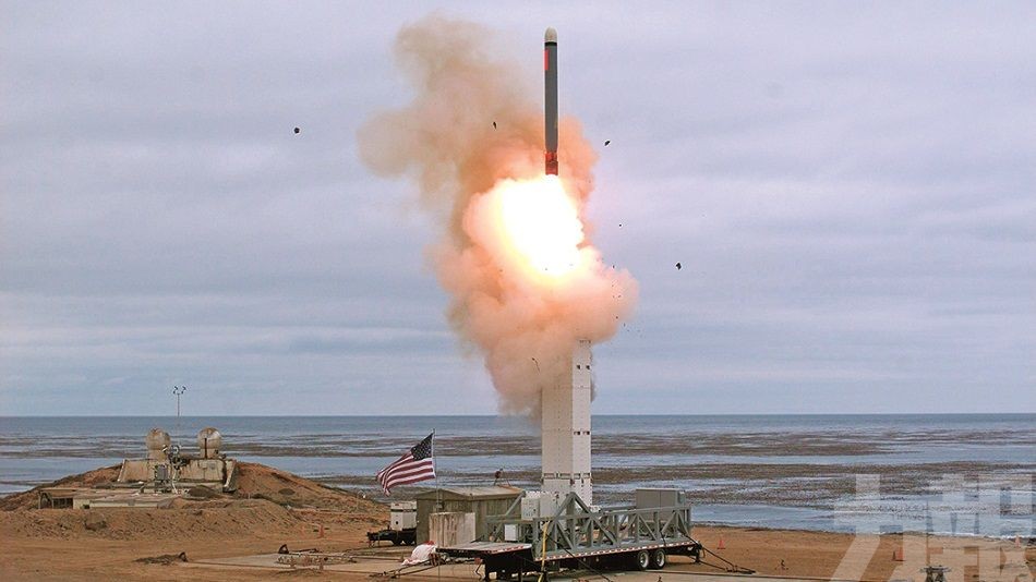 美國首度測試中程導彈