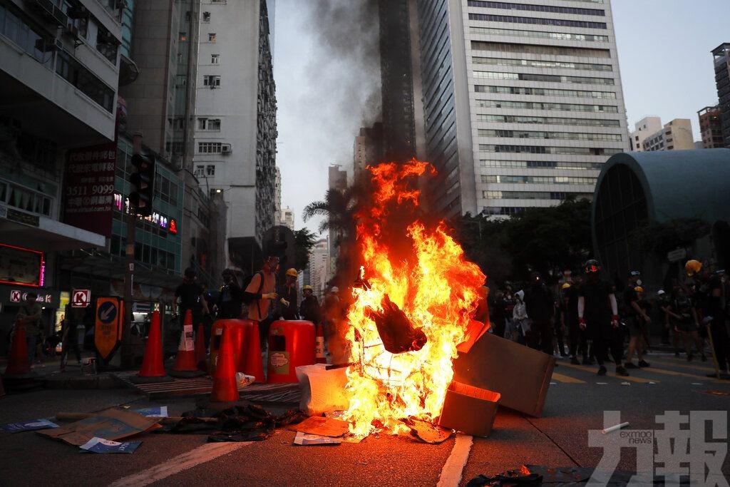 香港政府強烈譴責暴力行為