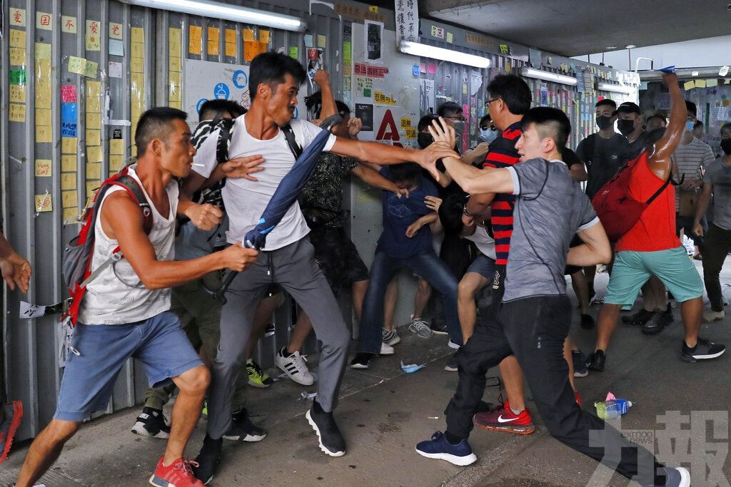 香港政府強烈譴責暴力行為