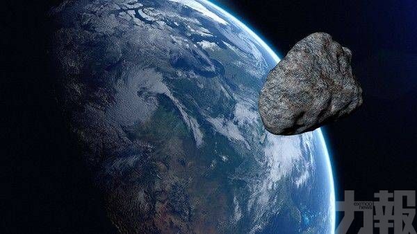 小行星掠過地球前24小時才被發現