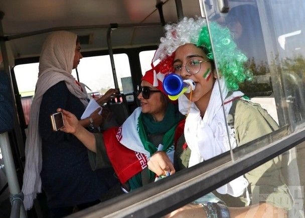 伊朗女球迷獲准購票入場欣賞球賽