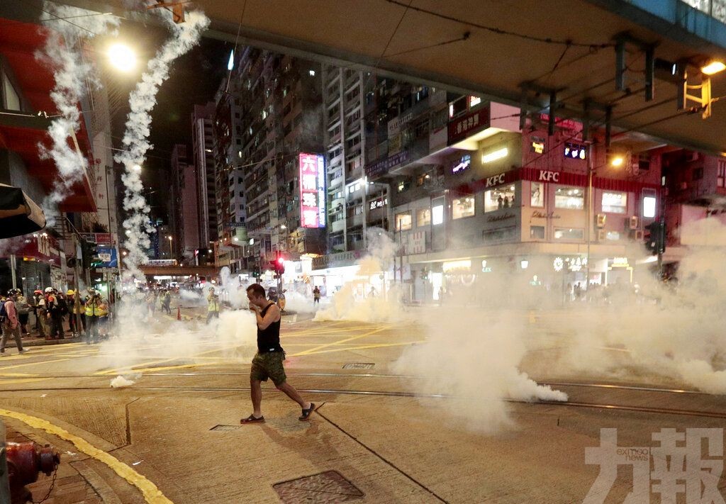 台漢香港搶名錶後逃回台灣