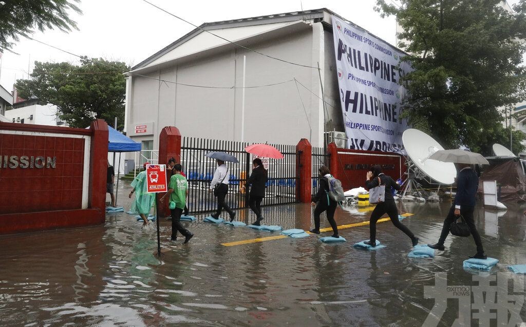菲律賓1死 20萬居民疏散
