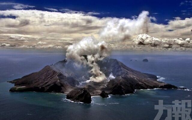 懷特島火山爆發增至一死