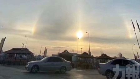 罕見現象！新疆天空驚見3個「太陽」