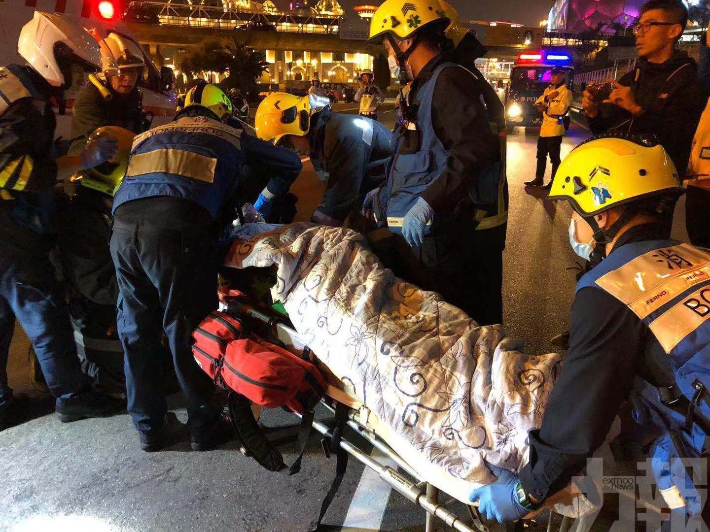 友誼大馬路3車相撞 6傷者送院