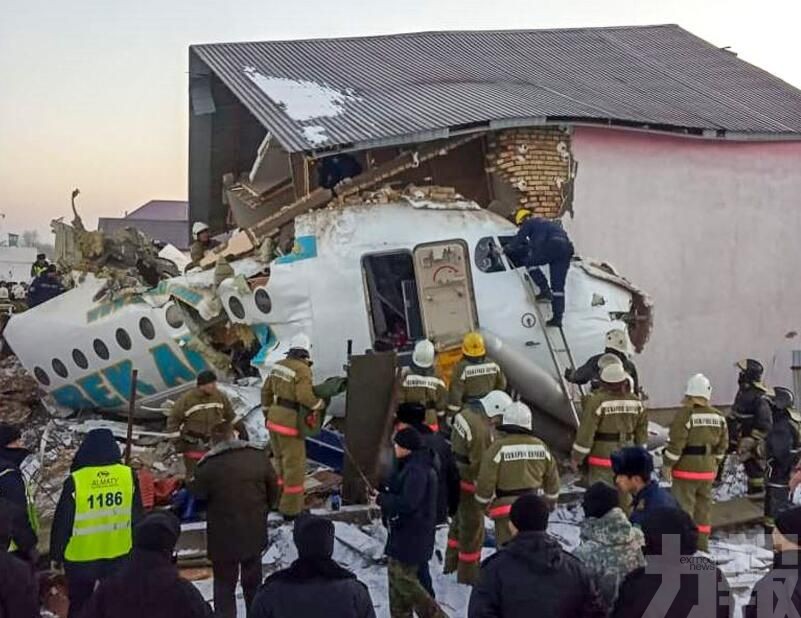 ​哈薩克客機空難增至15死 60人生還