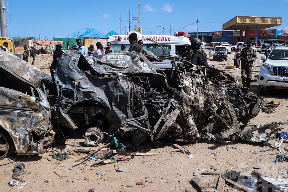 索馬里遭汽車炸彈襲擊76死