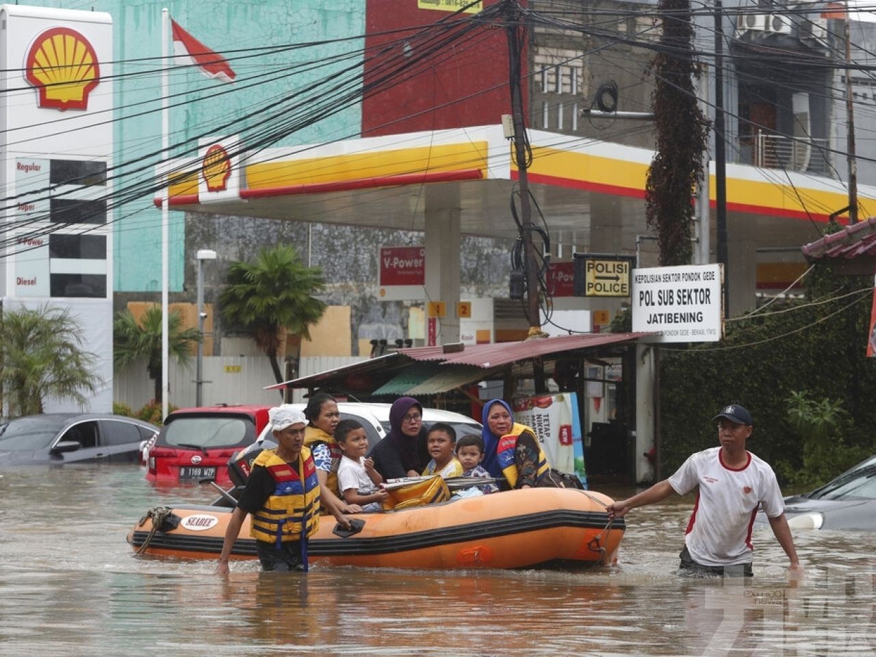 印尼雅加達暴雨成災至少9人死亡