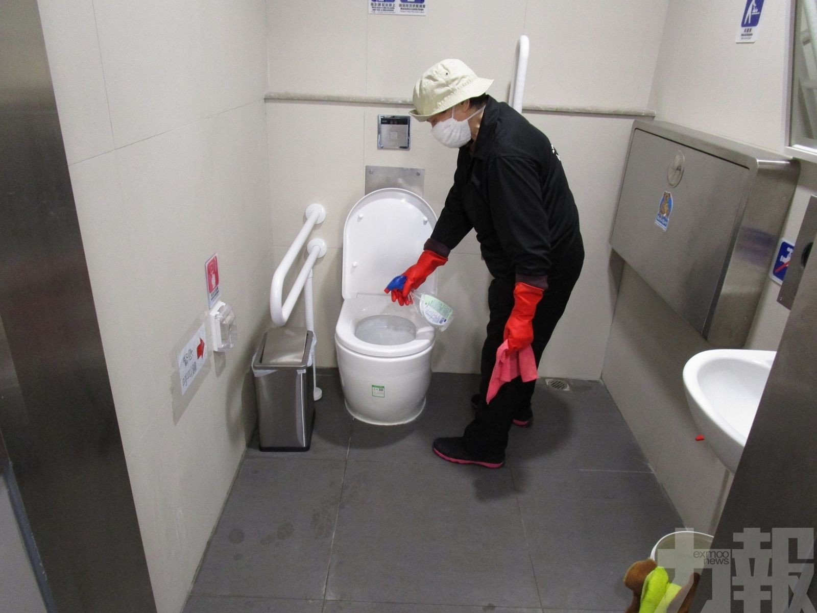 市政署持續加強公廁清潔消毒