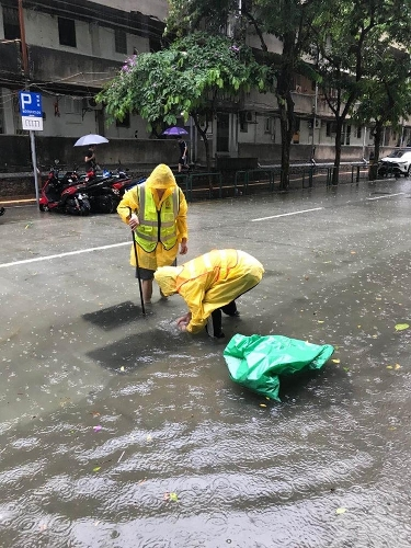 市政署啟動應變機制加強雨水疏導