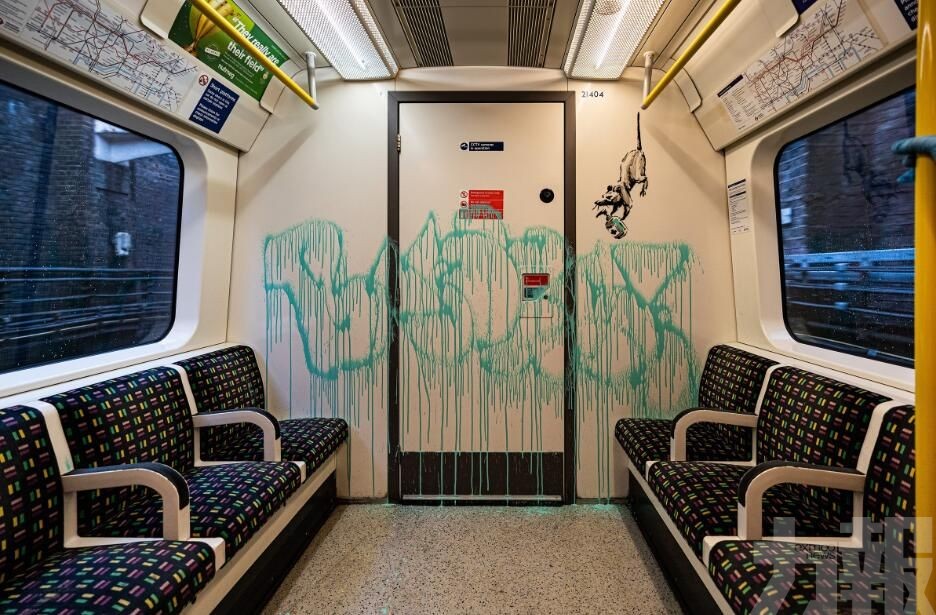 班克西潛入倫敦地鐵塗鴉
